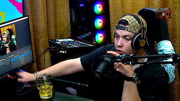 Mari ávila fica peladinha no podcast tirou tudo oque você faria no lugar do ruan podcast pápum no barraco