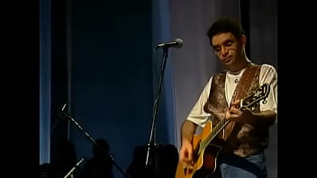 Metal contra as núvens