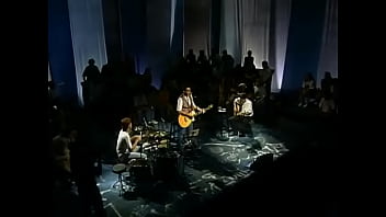 Metal contra as núvens