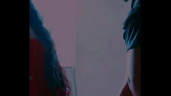 Prima lejana viene de vacaciones la muy puta solo viene a follar