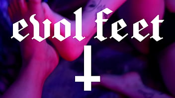 Lesbian foot rotten venus & nath part 2