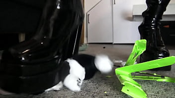 Booty bitch in a merciless mood for destruction