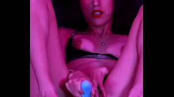 New vibrator makes me cum