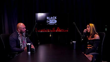 Um cliente queria um fetiche criminoso outros queriam idos quer ser conhecida mundialmente e o menage que fez nick niquita watch sheer red