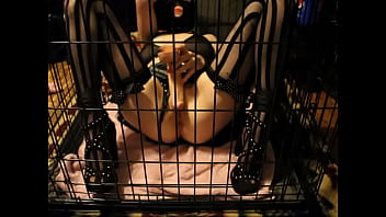 Sub wife like to play in the cage