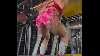 Entrenando Duro thumbnail