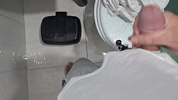 I masturbate and ejaculate in my sister in law's panties