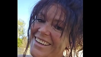 Happy friday the gloomy days have been replaced with some pretty blue skies and perfect temperatures have a wicked week