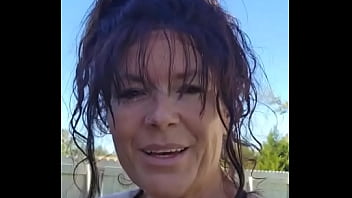 Happy friday the gloomy days have been replaced with some pretty blue skies and perfect temperatures have a wicked week