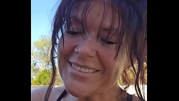 Happy friday the gloomy days have been replaced with some pretty blue skies and perfect temperatures have a wicked week