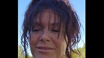 Happy friday the gloomy days have been replaced with some pretty blue skies and perfect temperatures have a wicked week