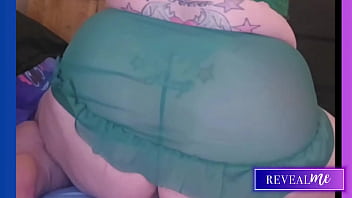Revealme curvy babe's sensual ass & pussy tease dildo ride and fingering fun