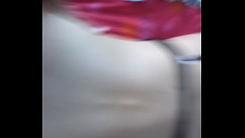 Me meten todo y se viene dentro de mi