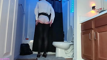 Uraraka ochako peeing voyeur and uraraka ochako in pantyhose peeing voyeur sage eldritch