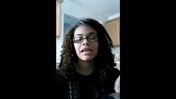 Nerdy black girl with jiggly booty