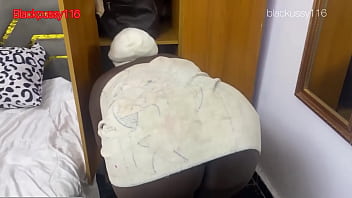 My wife prefer morning sex before she go out