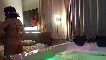 Elchicodelpeinadofollador hacemos cochinadas antes de la bañera