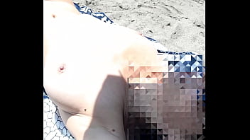 Prefiere no tener marcas al tomar el sol