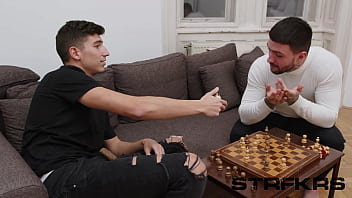 Slim viktoria vares's wants brady bud & rauls bud's cocks to double stuff her