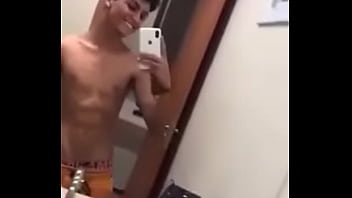 Exibindo O Dote Na Bermuda Um Dia Melhores Lomotifs thumbnail