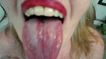 1108 dawnskye is jillin off in the pretty panties