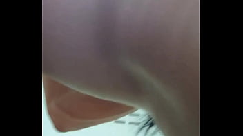 Encontro com novinha safada do tinder mamou até o talo depois levou no cuzinho