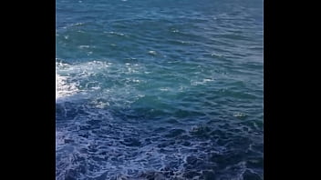 Bienvenu en vacances avec moi mon chocos tu as deviné ou je suis