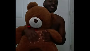 Similar colors to creamy peanut butter 1