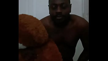 Similar colors to creamy peanut butter 1