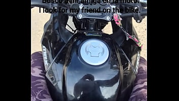I look for my friend on the motorcycle to fulfill the fantasy of fucking her
