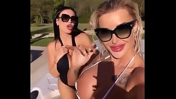 Las lesbianas de tus primas tetonas en el jacuzzi