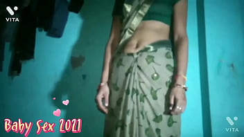 Indian Hot Pussy Licking And Sucking thumbnail