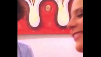 Isabel rivadavia desnuda muestra los pechos en tanga 1