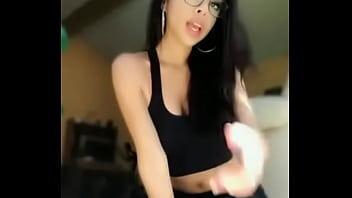 Love jerking to my slutty old crush