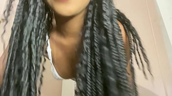 Toda safada dançando funk