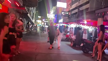 #gogogirls #bargirls #freelancerlife #contentcreator #thirsttrap #heelsonpoint #thonglife #pantyvibes #fi