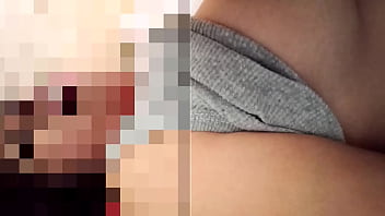 Cogeme pronto porque mi hijo va a llegar del colegio madre soltera dando el culo por ayuda economica cogiendo a una mamá soltera