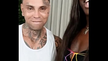 Logo mais uma história picante na sua telinha com fernanda chocolatte