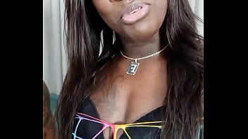 Logo mais uma história picante na sua telinha com fernanda chocolatte