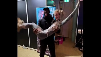 Do you already know mac troy give him a follow because he is awesome want to see me shooting with him i di