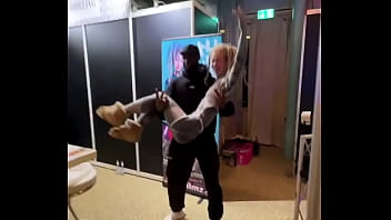 Do you already know mac troy give him a follow because he is awesome want to see me shooting with him i di