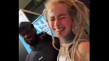 Do you already know mac troy give him a follow because he is awesome want to see me shooting with him i di