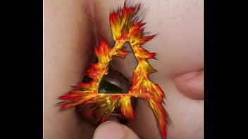 A nice plug play with a dick rubbing her clit fpr sparklybbw