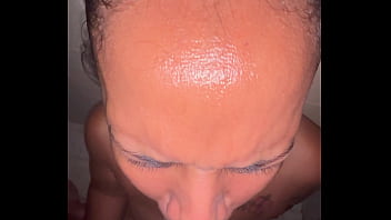 Un poco de orín en oral