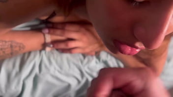 Adellas le revientan el culo