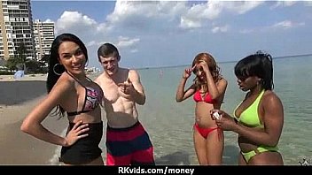 Amateur Girl Accepts Cash For Sex From Stranger 27 thumbnail