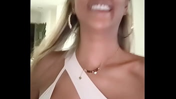 Story public ep 17 saison 5 je le fais baiser par trois mecs baise hard double