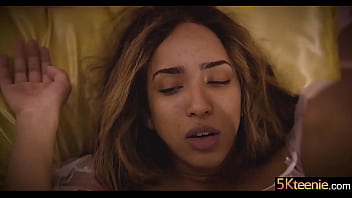 Hot girl hard and dee penetration Hot girl hard and dee penetration