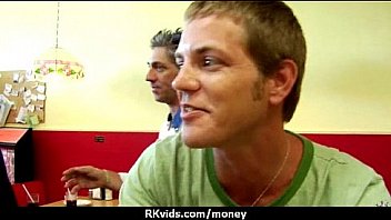 Amateur Chick Takes Money For A Fuck 18 thumbnail