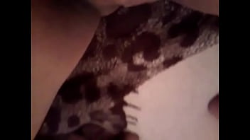 Amiga se masturba para mi